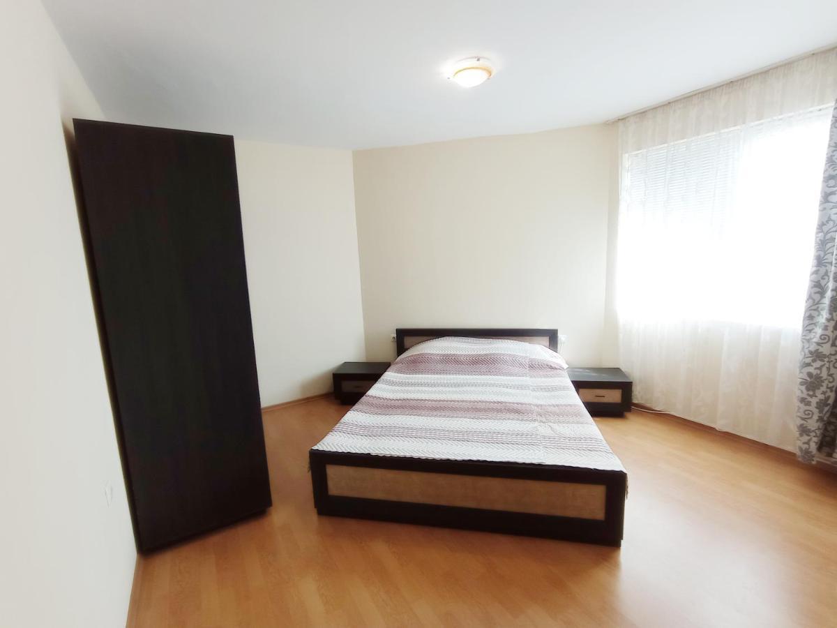 Dom-El Real Apartments 4 - سفيتي فلاس المظهر الخارجي الصورة